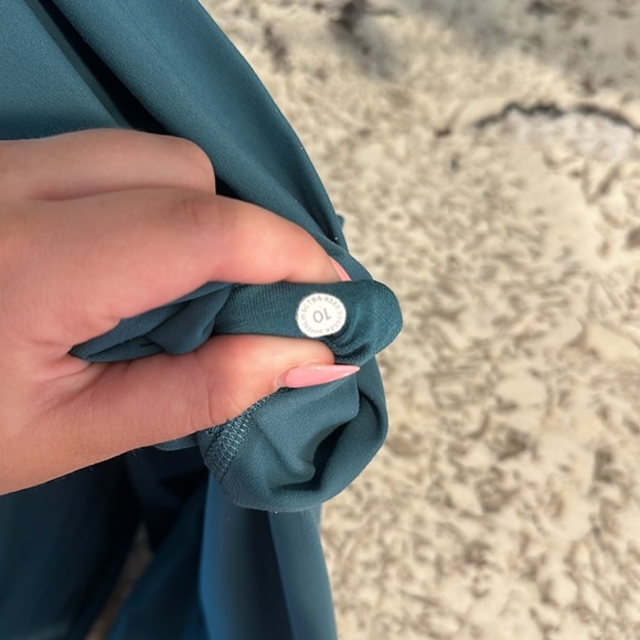 Size 10 Cyan LuLu lemon Align Leggins - Picture 4 of 4